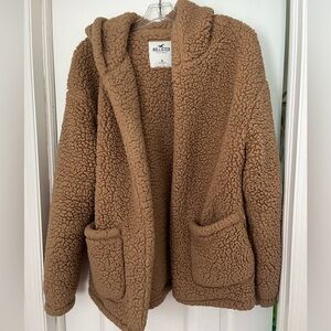 Women’s Hollister fuzzy coat. Size Medium